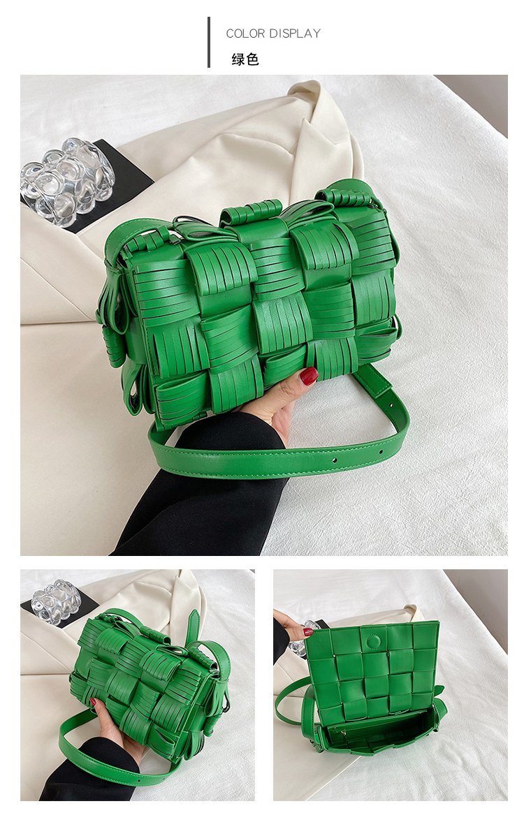 New Trendy Designed Women Handbags 2022 Summer Ladies PU Leather Solid Hollow Out Crossbody Bags Females Tassel Shoulder Bags